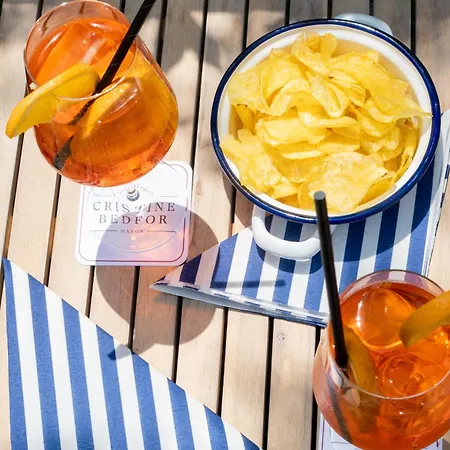 Cristine Bedfor Boutique 5*