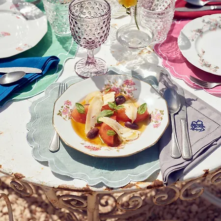 Cristine Bedfor Boutique