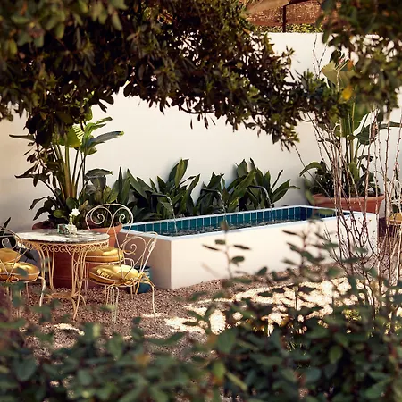 Cristine Bedfor Boutique 5*