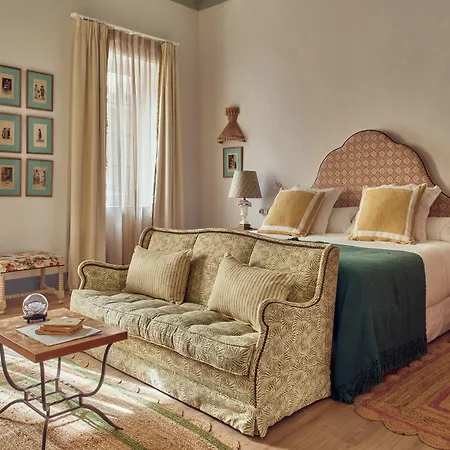 Cristine Bedfor Boutique Hotell 5*