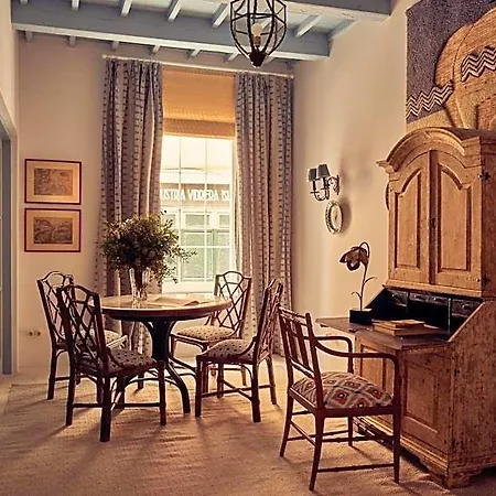 Hotel Cristine Bedfor Boutique 5*