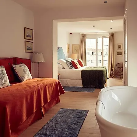 Cristine Bedfor Boutique Hotel