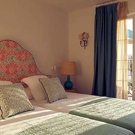 Cristine Bedfor Boutique 5* Mahon (Menorca)