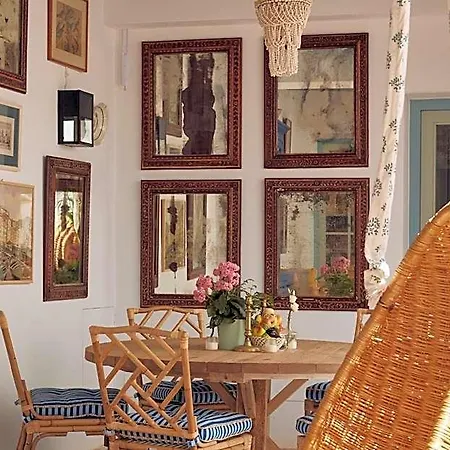 Cristine Bedfor Boutique Hotel