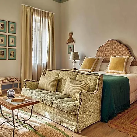 Cristine Bedfor Boutique Hotel