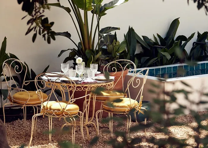 Cristine Bedfor Boutique