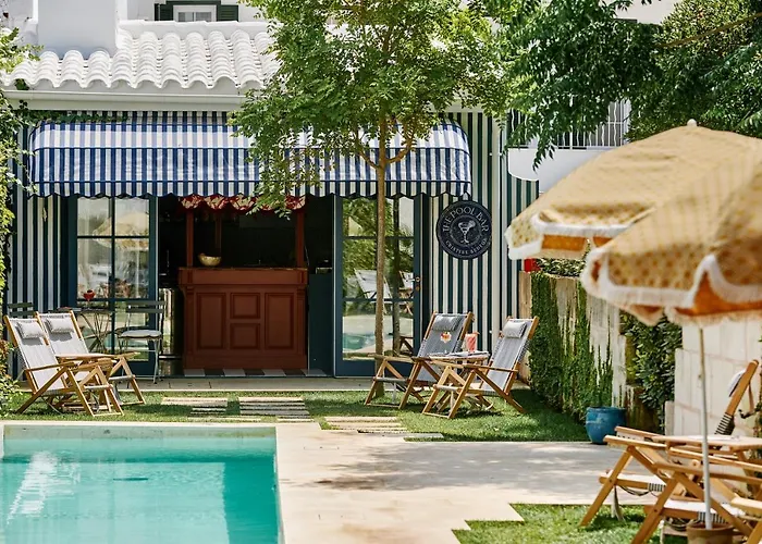 Cristine Bedfor Boutique 马翁