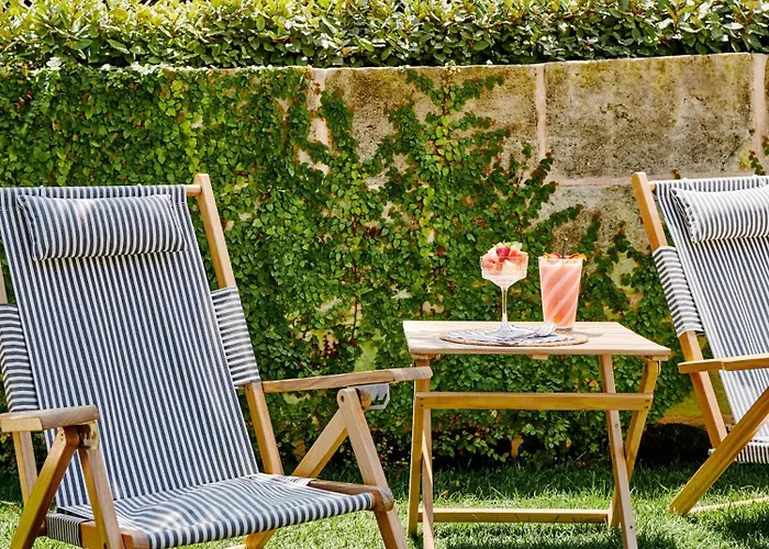 Cristine Bedfor Boutique 马翁