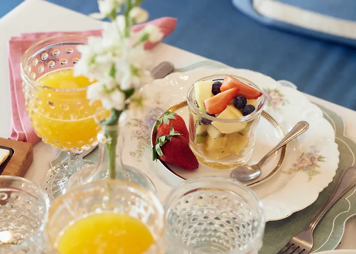 Cristine Bedfor Boutique 5*