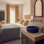Cristine Bedfor Boutique