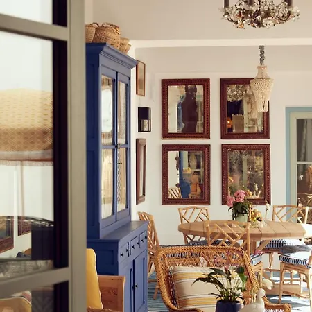 Cristine Bedfor Boutique 5*